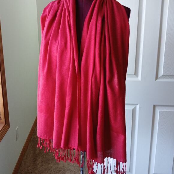 Red Floral Jacquard Fringe Scarf woven 66"L +3" fringe 27"W - Picture 1 of 8